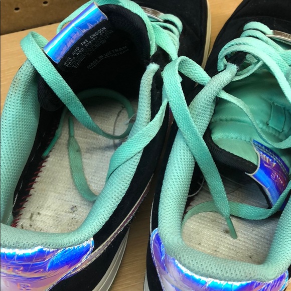 Nike Air Force 1 Low Green Glow Men’s Sz 9 Shoes - Picture 7 of 12